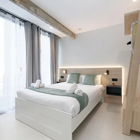 Elegante Y Luminoso En - Apto 6 By Vigo